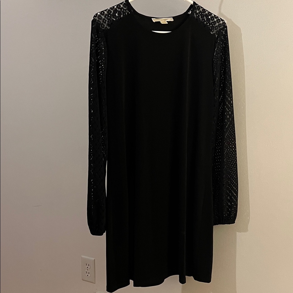 Elegant Black Dress with Lace Sleeves